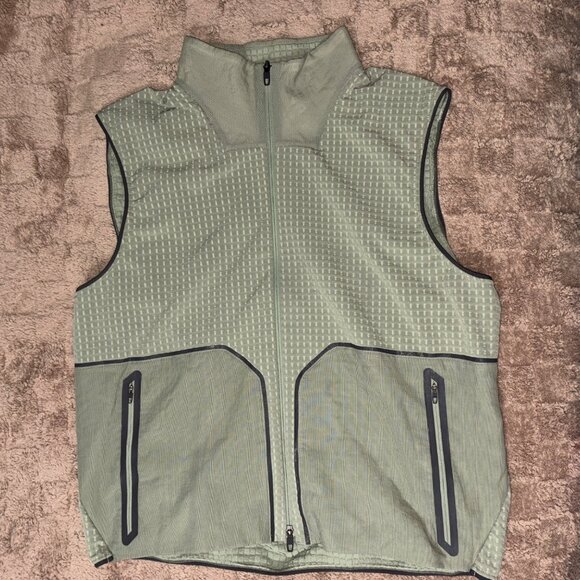NWOT Lululemon Water-Repellent Fleece Hiking Vest Laurel Green Zip Pockets XXL - Picture 2 of 14